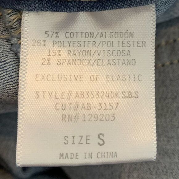 Cello Jeans Women's Blue Mid Rise Easy Flare Pull On Jegging Pants Size Small - Picture 8 of 9